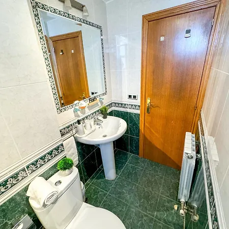 El Angel Del Pilar Turistea